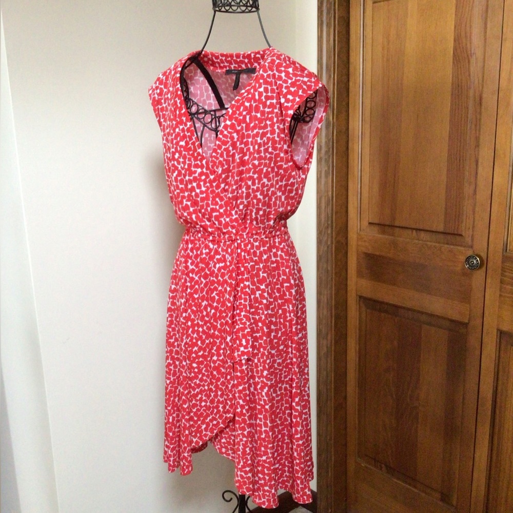 BCBG MAXAZRIA dress. Size XS, Red, faux wrap - Picture 2 of 7